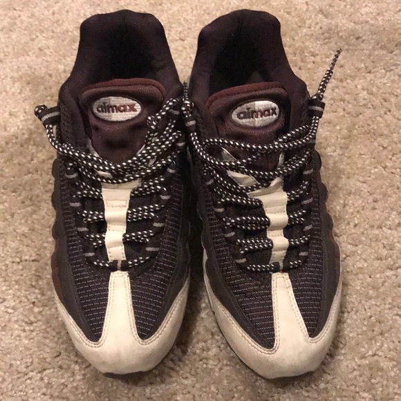Air max 95s size 8 - Picture 3 of 5